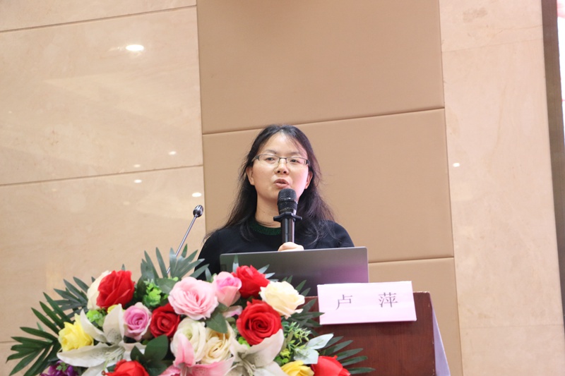 10盧萍_副本.jpg 10盧萍_副本.jpg